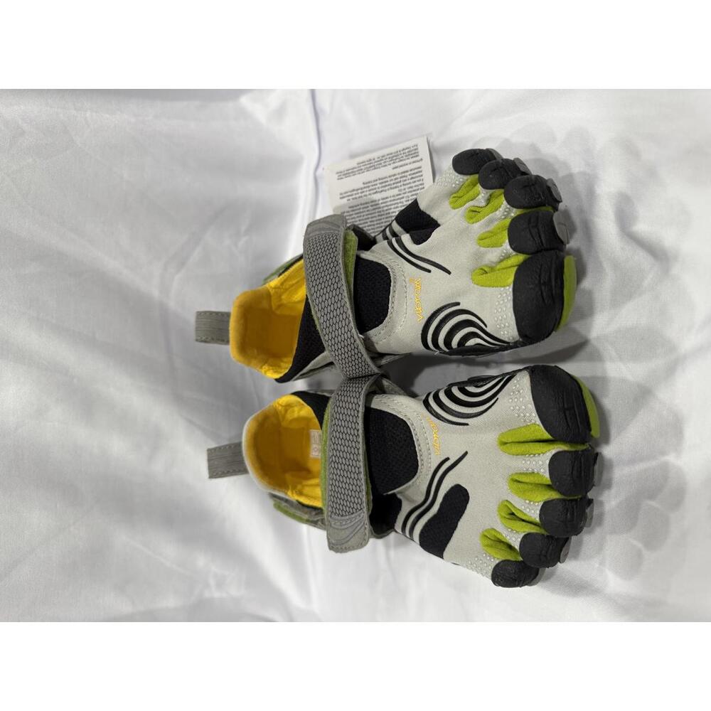 Vibram FiveFinger WOMENS Sport Shoe